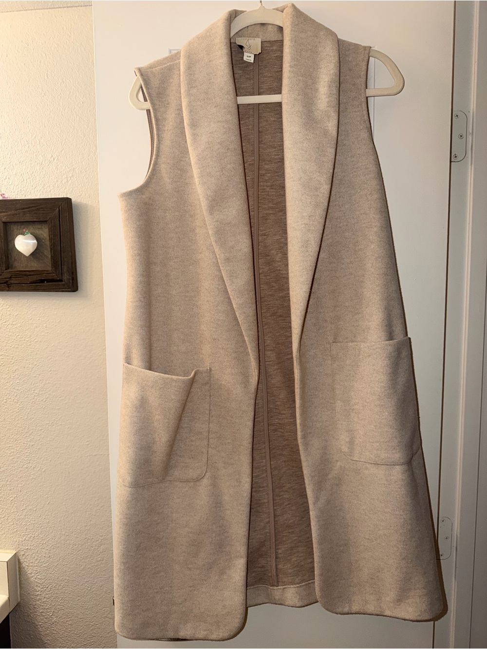 Joie Beige Sleeveless Shawl Collar Long Vest